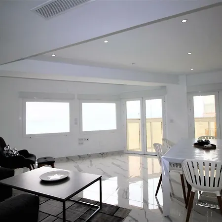 Mb Maestro Apartman *
